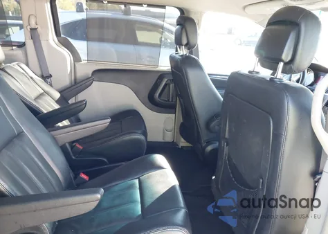 2015 Chrysler Town & Country Touring из США, поврежденный, VIN 2C4RC1BG4FR619309